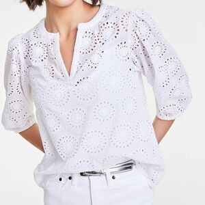 Puffed Sleeved Puffer Top. Never worn.